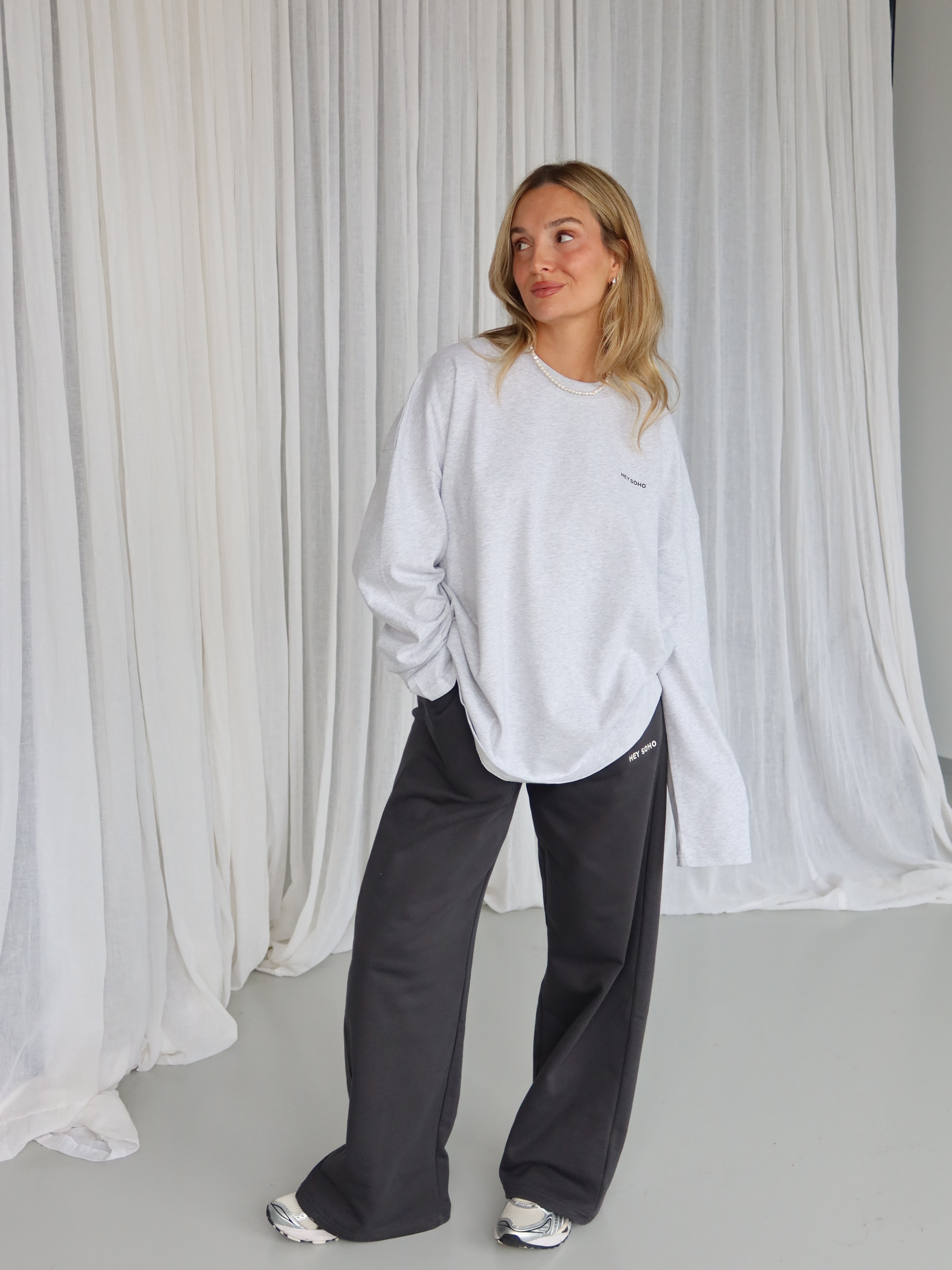 OUT OF OFFICE Longsleeve