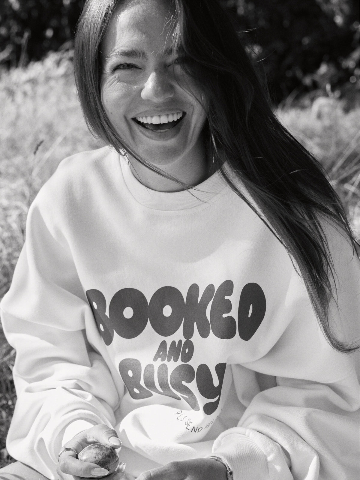 SEND HELP SWEATSHIRT OFF WHITE