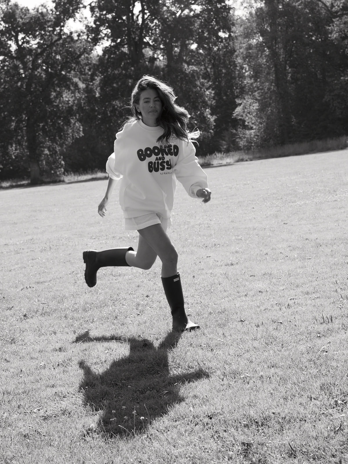 SEND HELP SWEATSHIRT OFF WHITE