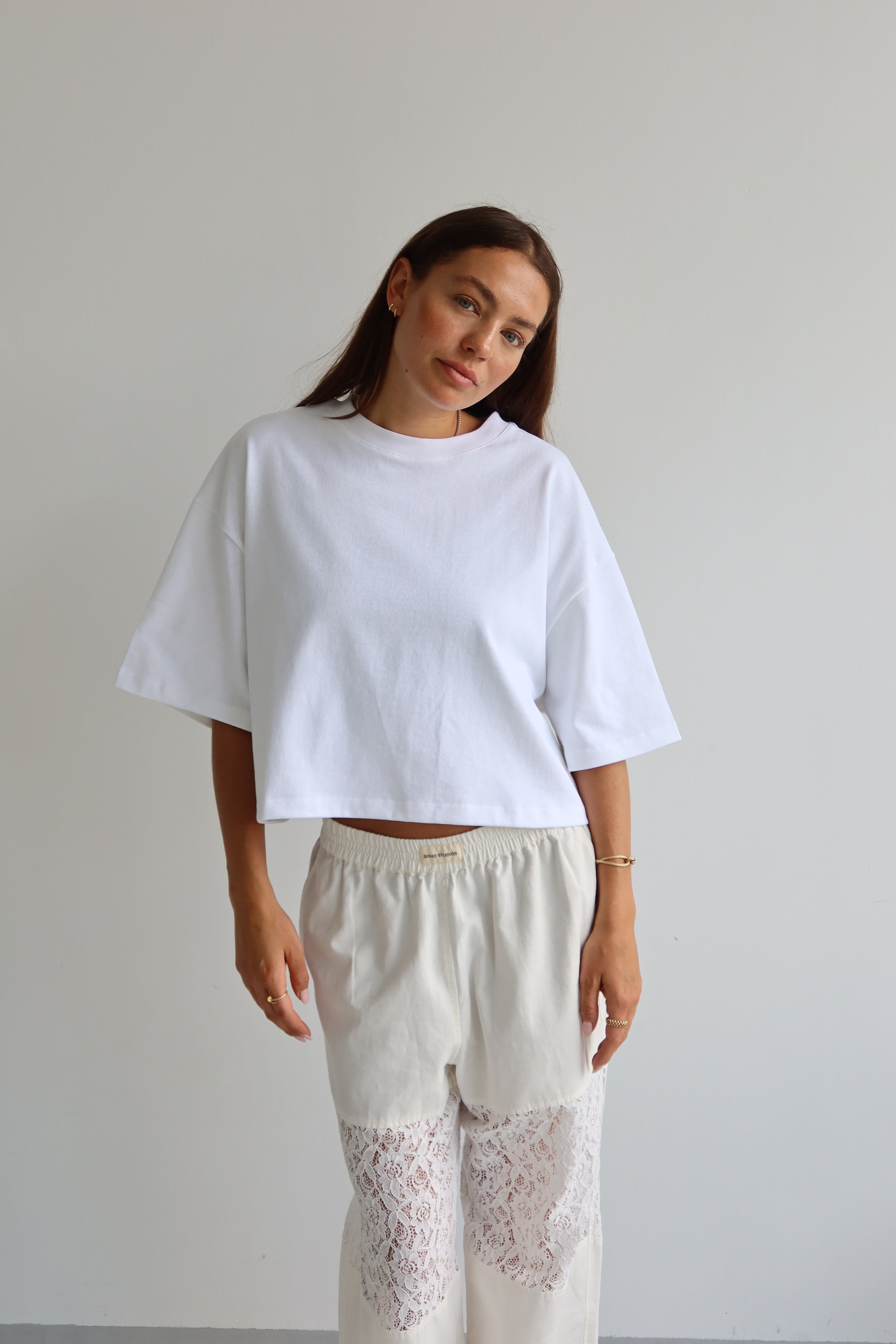 SOHO STUDIOS CROPPED T-SHIRT offwhite