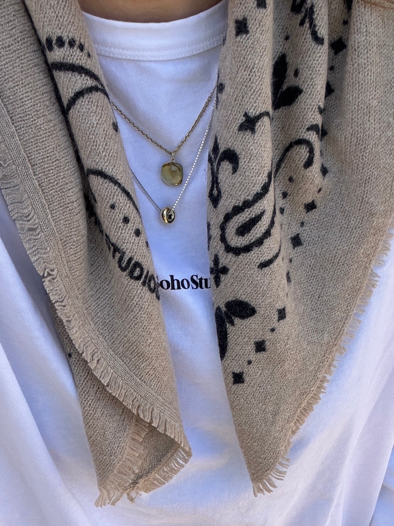 LARA SCARF CAMEL