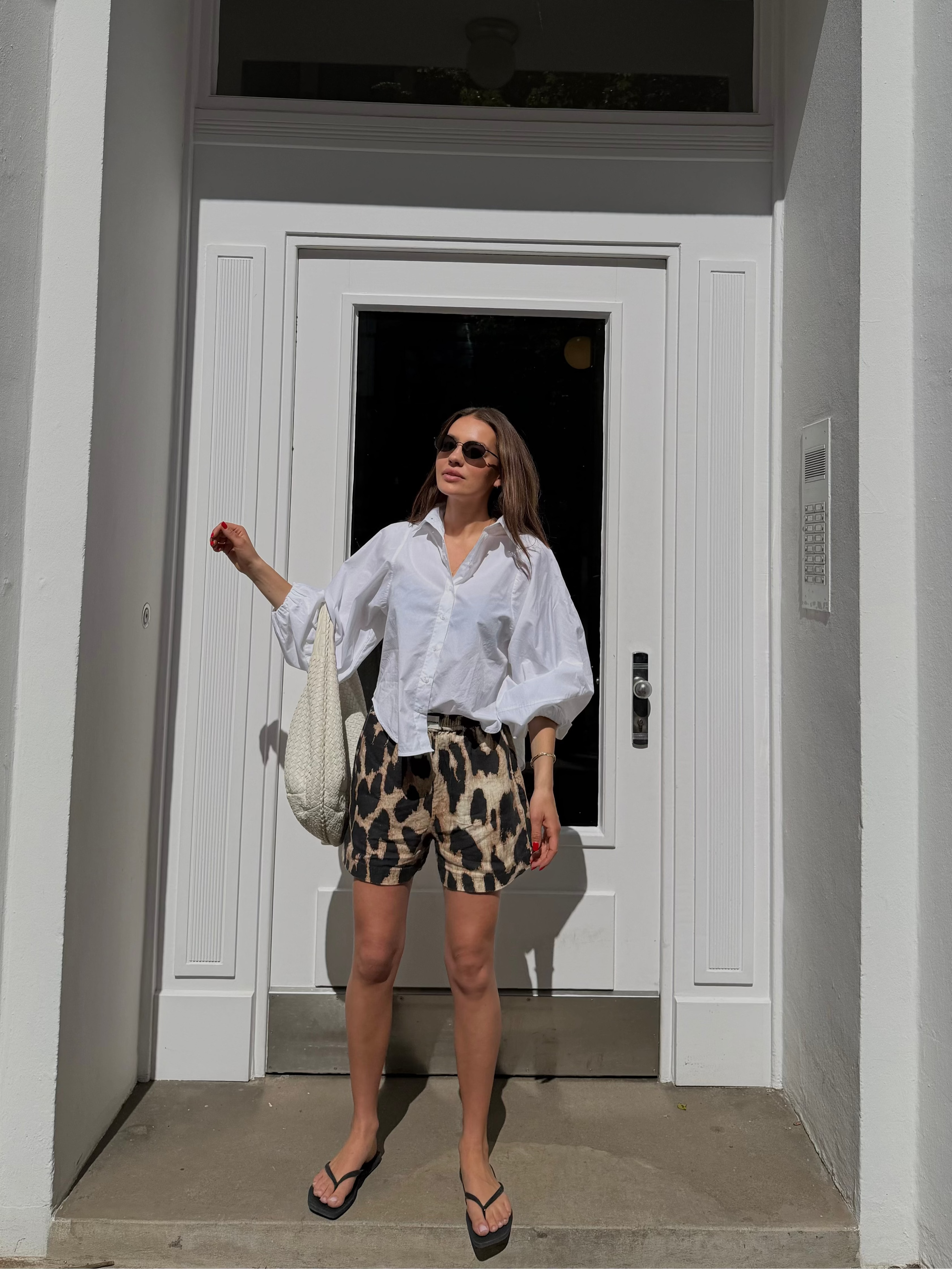 FILIPA LEO LINEN SHORTS
