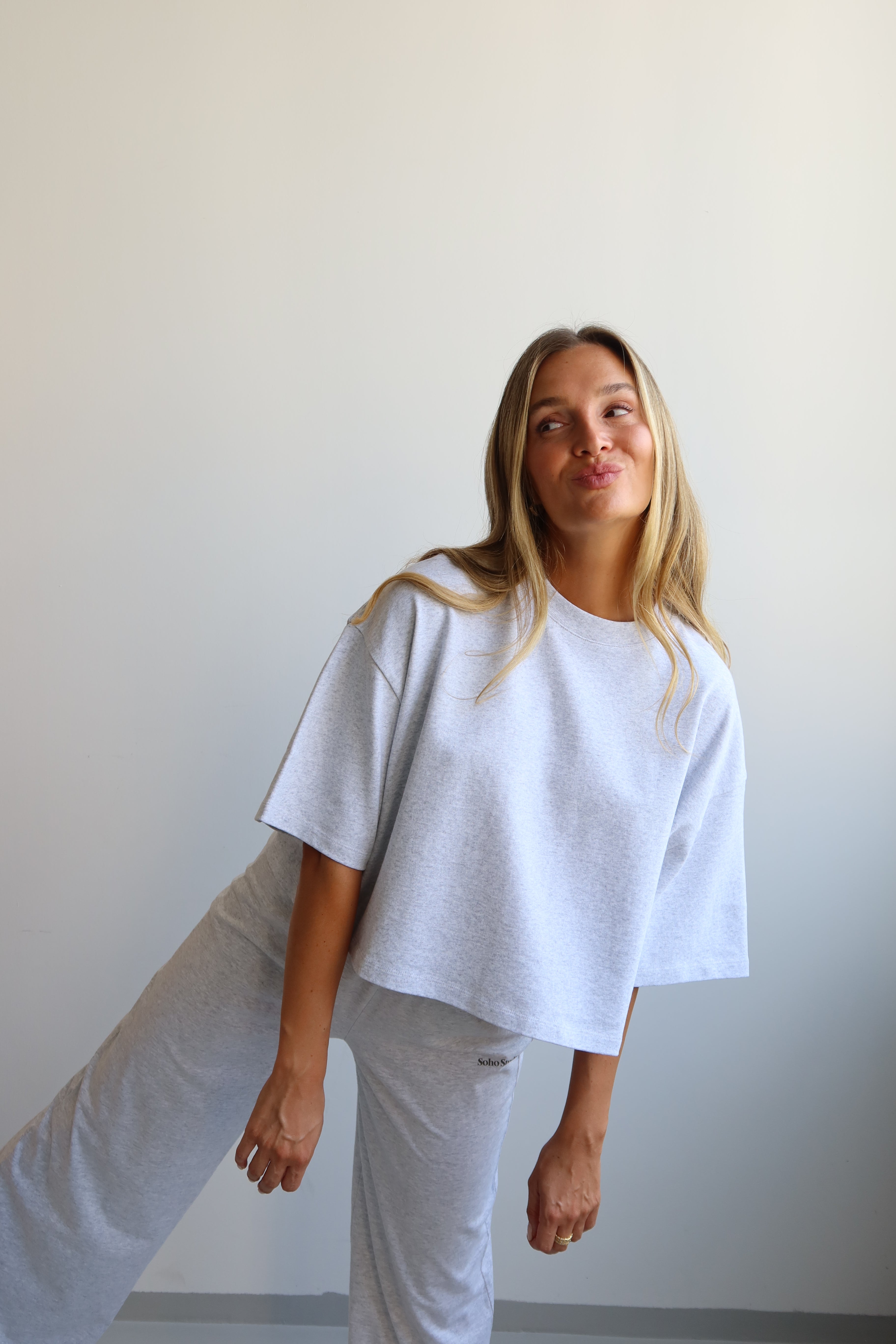 SOHO STUDIOS CROPPED T-SHIRT light grey melange